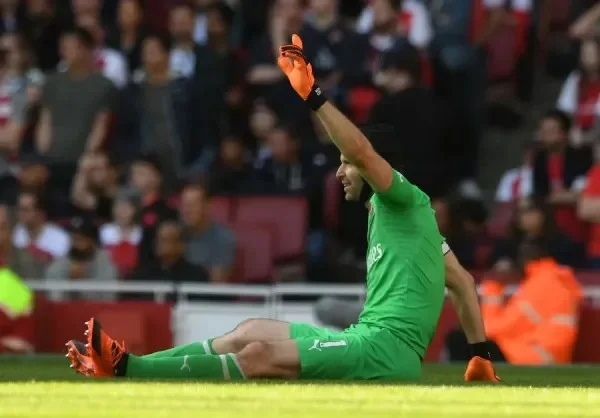 Dấu hiệu nào cho thấy chấn thương tiềm ẩn của cầu thủ có thể ảnh hưởng đến kết quả?